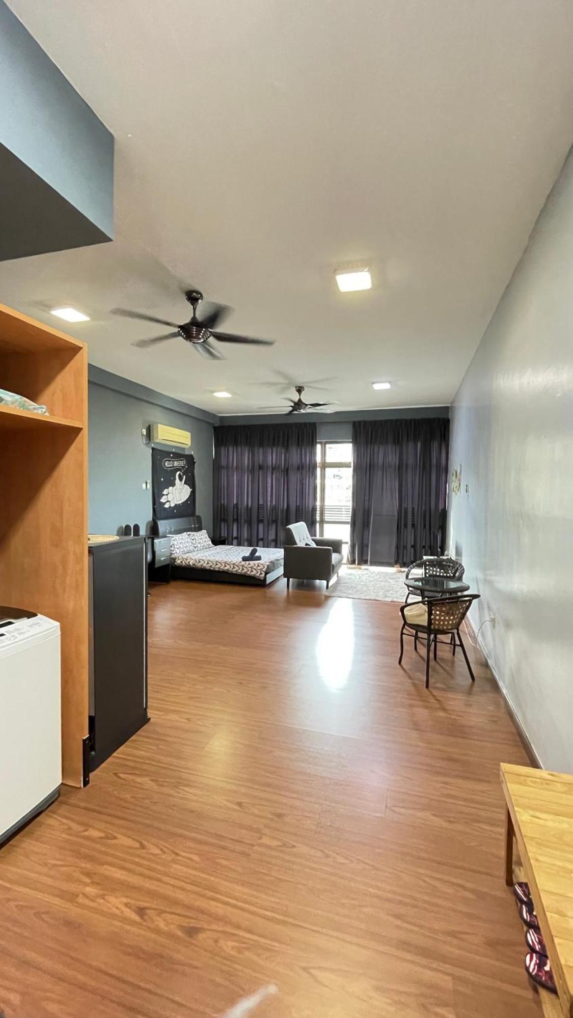 Pangsapuri Palazio Serviced In Mount Austin Near Aeon Ikea Toppen Hsi *