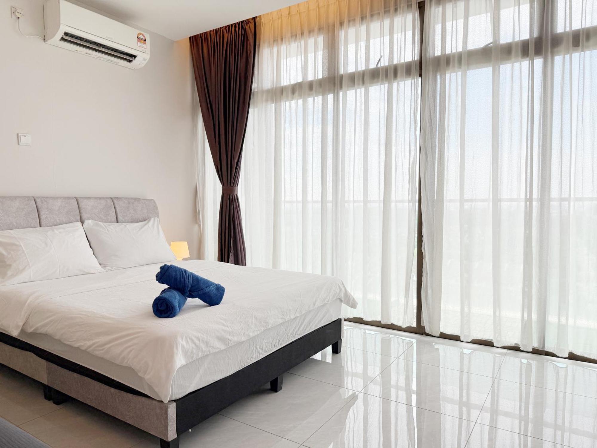 Palazio Serviced In Mount Austin Near Aeon Ikea Toppen Hsi Apartment *